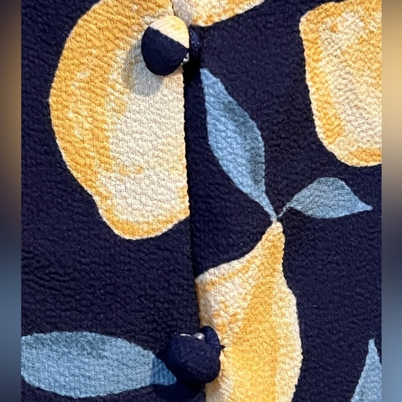 PINK ROSE  Women’s‎ Large Navy Yellow Adjustable Strap Faux Button Detail Top - Picture 5 of 8